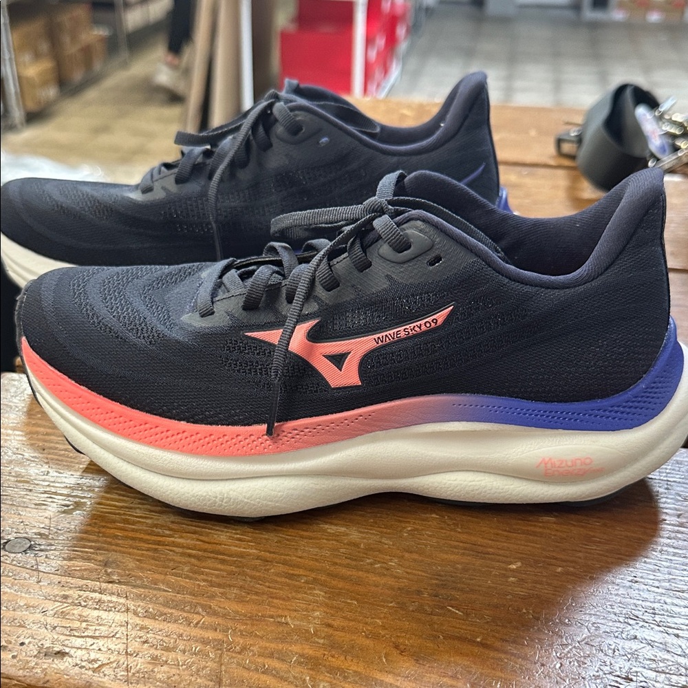 Mizuno Women's Black and Coral Sneakers